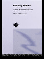 Dividing Ireland: World War One and Partition book cover