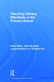 Teaching Literacy Effectively in the Primary School book cover