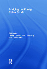 Bridging the Foreign Policy Divide book cover