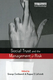 Social Trust and the Management of Risk book cover