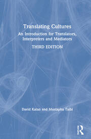Translating Cultures: An Introduction for Translators, Interpreters and Mediators book cover